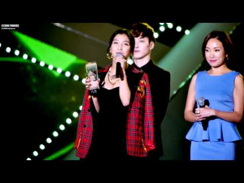 131114 MelOn Music Awards Luna