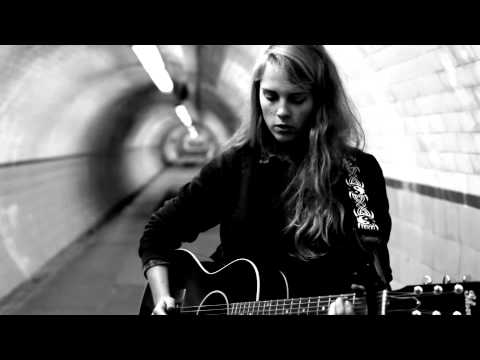 Marika Hackman - Retina Television