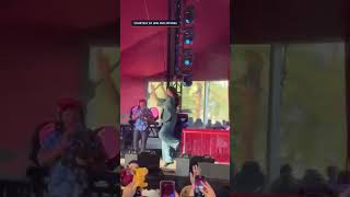 Download lagu Niana Guerrero appears at Coachella 2025 mp3