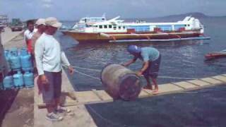 preview picture of video 'Surigao Boulevard Loading Cargoes'