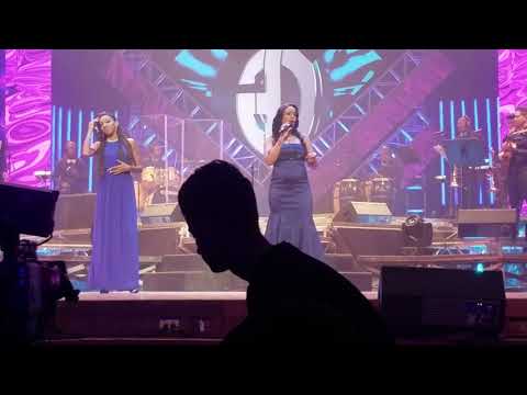 Canción de Paulo fg.. Con Yulaisi Miranda