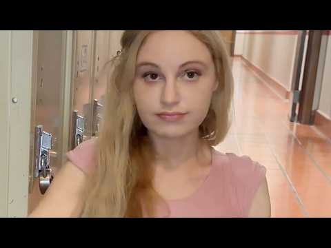 Its Not Easy When Youre Me - Naomi Elizabeth