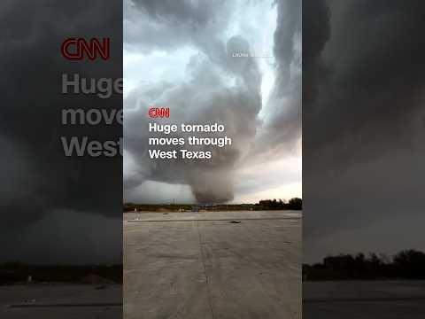 Huge tornado moves through West Texas