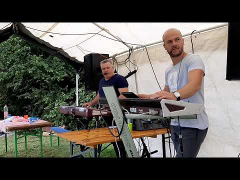 Piketovi ahbabi "Orahovo alaj si na brijegu"