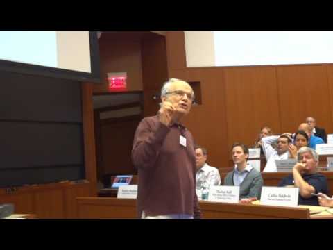 経営学科 2013年Eric von Hippel ハーバードビジネススクールでユーザーイノベーションを語る