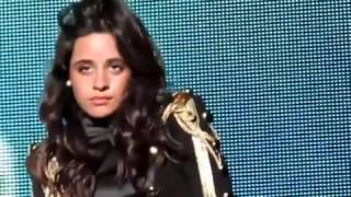 Camila and Lauren during No Way