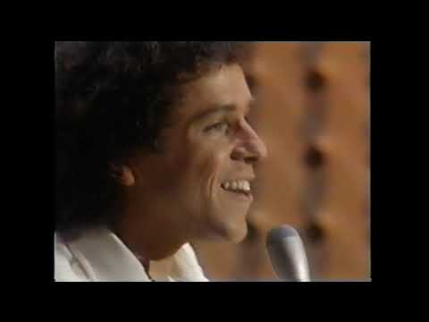 "You Make Me Feel Like Dancing" - Leo Sayer (1976) from The Captain & Tennille Show