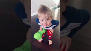 ZENA KAZE DA DIJETE NECE U WC HAHAH 🤣🤣