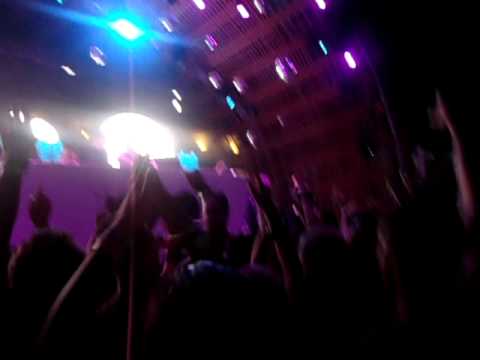 Swedish House Mafia playing Heart is King+Losing my Religion+Punk at Ushuaia Ibiza - 24.08.2011