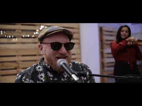 Flo Mega - Niemand Ist Wie Du (Akustik Version)