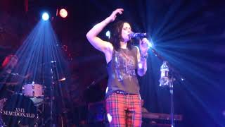 Amy Macdonald- This Christmas Day- Live at Glasgow Barrowlands- 16.12.17