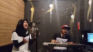 Download lagu Lagu rock yang bikin baper | Sendiri - Kotak Cover by Syifa Tyas Ft Gilang AK mp3 Download lagu Lagu rock yang bikin baper | Sendiri - Kotak Cover by Syifa Tyas Ft Gilang AK mp3