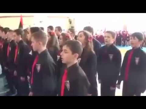 Tak się wychowuje młodzież w ukraińskich szkołach