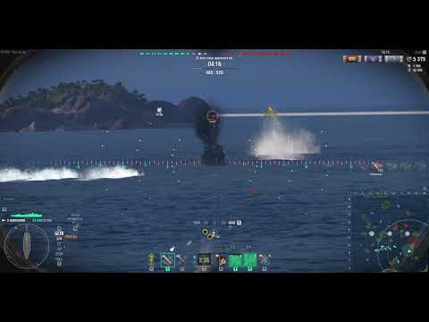 World of Warships Destroyer Harugumo attacks and runs