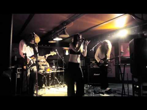 ParaZik MatiK (live) "la neige en avril"