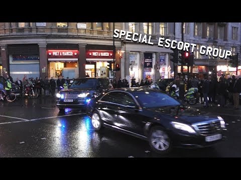 download lagu mp3 mp4 Bodyguards London, download lagu Bodyguards London gratis, unduh video klip Bodyguards London