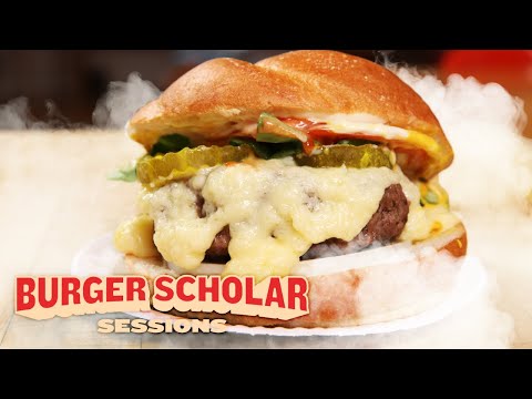 Steamed Cheeseburger (Connecticut Style)