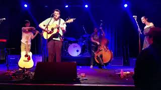 Runner (Live at The Groove)