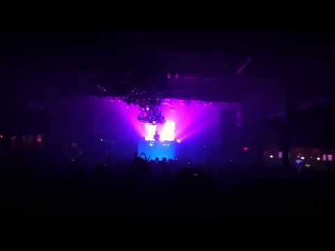 Kaskade - "Turn it down" mix with Nicky Romero - "Toulouse"