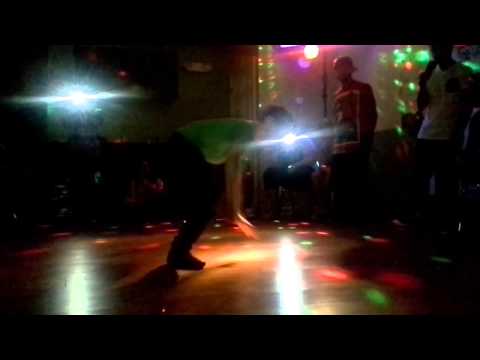 SpiderMonkey VS Supreme - Blow Your Candles Out 2