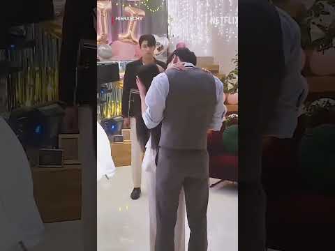 🥵💋 Behind The KISS Scene🤣 Hierarchy #hierarchy #leechaemin #rohjeongeui #short #kdrama #bts  #변우석