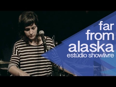 "Dino vs Dino" - Far From alaska no Estúdio Showlivre 2014
