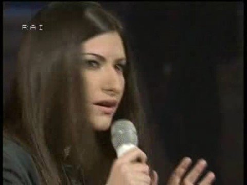 Laura Pausini e Fiorello cantano Baglioni - "Stasera pago io"