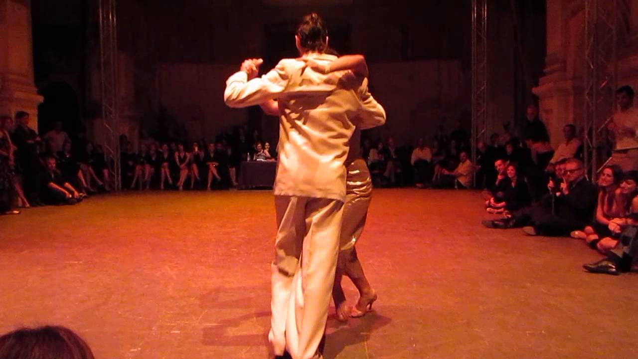 Video thumbnail for Erna & Santiago Giachello Astintango Festival 2014 2-3