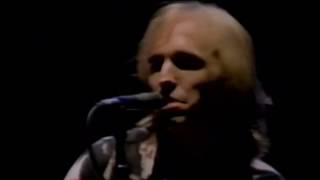 Tom Petty - Breakdown - Audience Sings - Live - HD 1080p 3Mbit - 1985