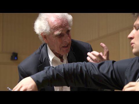 Bach: Cello Suite no. 3 - Bourrée I (Benjamin Zander - Interpretation Class)