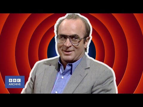 1989: BOB HOSKINS on stardom and ROGER RABBIT | Wogan | Classic Interviews | BBC Archive