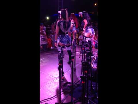 BAILE DA NH - JDG - JAULA DAS GOSTOZUDAS -PIRANHA CAGADA -