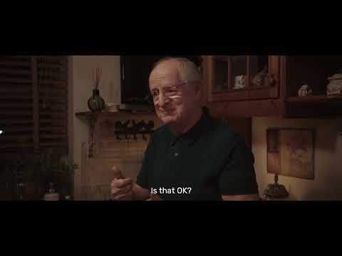 Economic Abuse - A Short Film in BSL - SignHealth