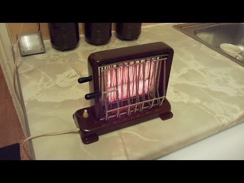Vintage Calmo (Zurich) manual Bakelite toaster.