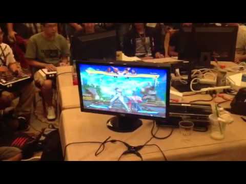 Evo 2012 SFxT Pools Winners Final: Mike Ross & Combofiend v Justin Wong & Floe
