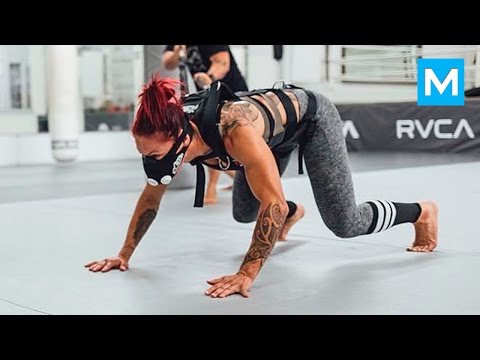 UFC To Add Women’s Featherweight Division