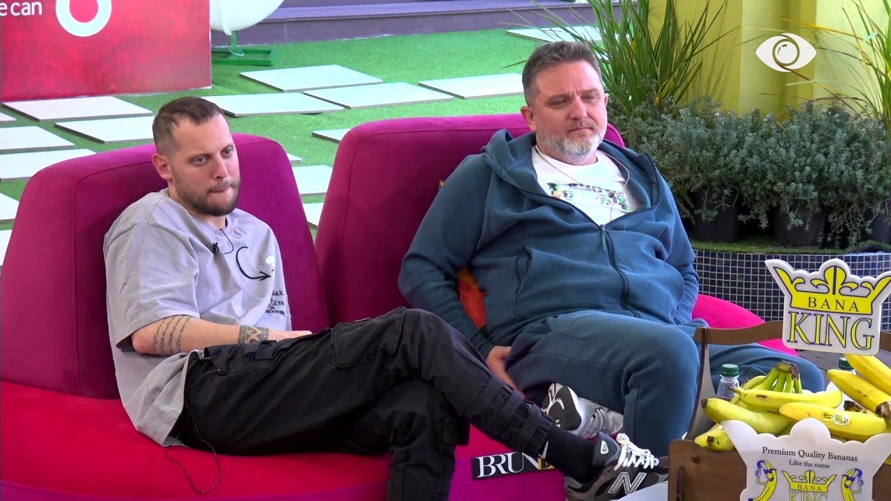 “Mua m’u betove…”/ Romeo debaton me Julin: Më kërko falje