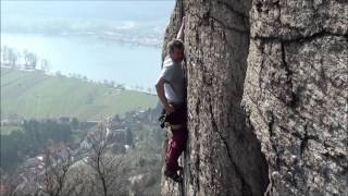 preview picture of video 'Klettern in der Wachau bei Dürnstein'