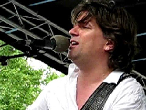 Dawn Tyler Watson & Paul Deslauriers • Trouble In Mind