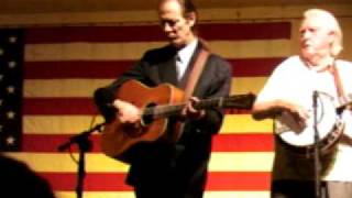 JD Crowe and the New South (Bluegrass Album Band) - Molly and Tenbrooks