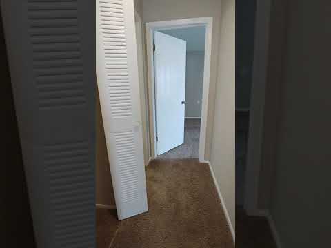 2BD/1.5BA 985 sq ft Apartment - 616