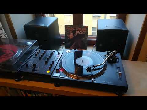 DJ Spen & The MuthaFunkaz Pr. Marc Evans - Put Something Down On It