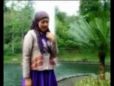 VANY THURSDILLA – PADIAH DITUSUAK CINTO