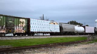preview picture of video 'Union Pacific Manifest Wortham, TX  12/27/2014'