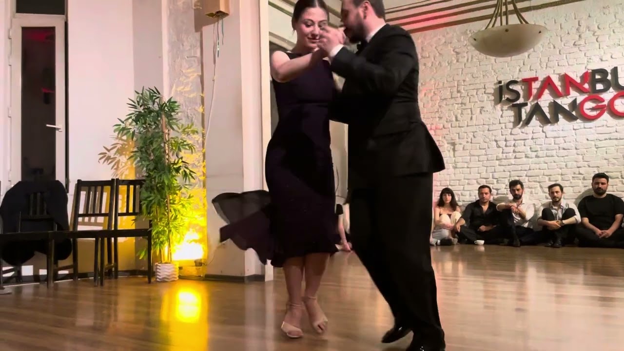 Çağla Arslan & Aras Çalıkyan at 333