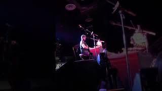 Nahko Bear-Die Like Dinoz