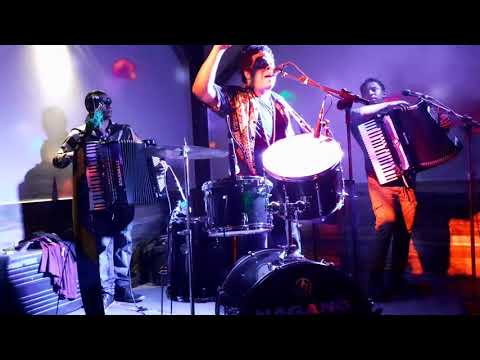 Isaac Do Acordeon & Duani(4)