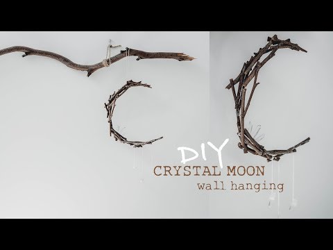 DIY Moon Wall Hanging | White Witch Halloween Decor