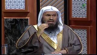 هل تجب التسوية بين الأبناء في العطية مع فارق العمر؟ | الشيخ عبدالرحمن الودعان image