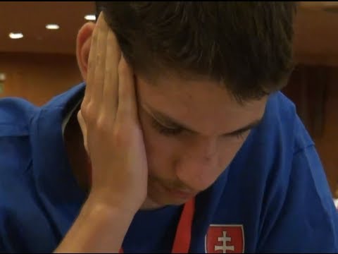 B16 1.3. Tomas  Laurusas   -  Matej Šošovička  1 - 0